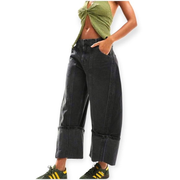 We The Free Olsen Cuffed Crop Barrel Jeans Black Sz 27 - Picture 1 of 9